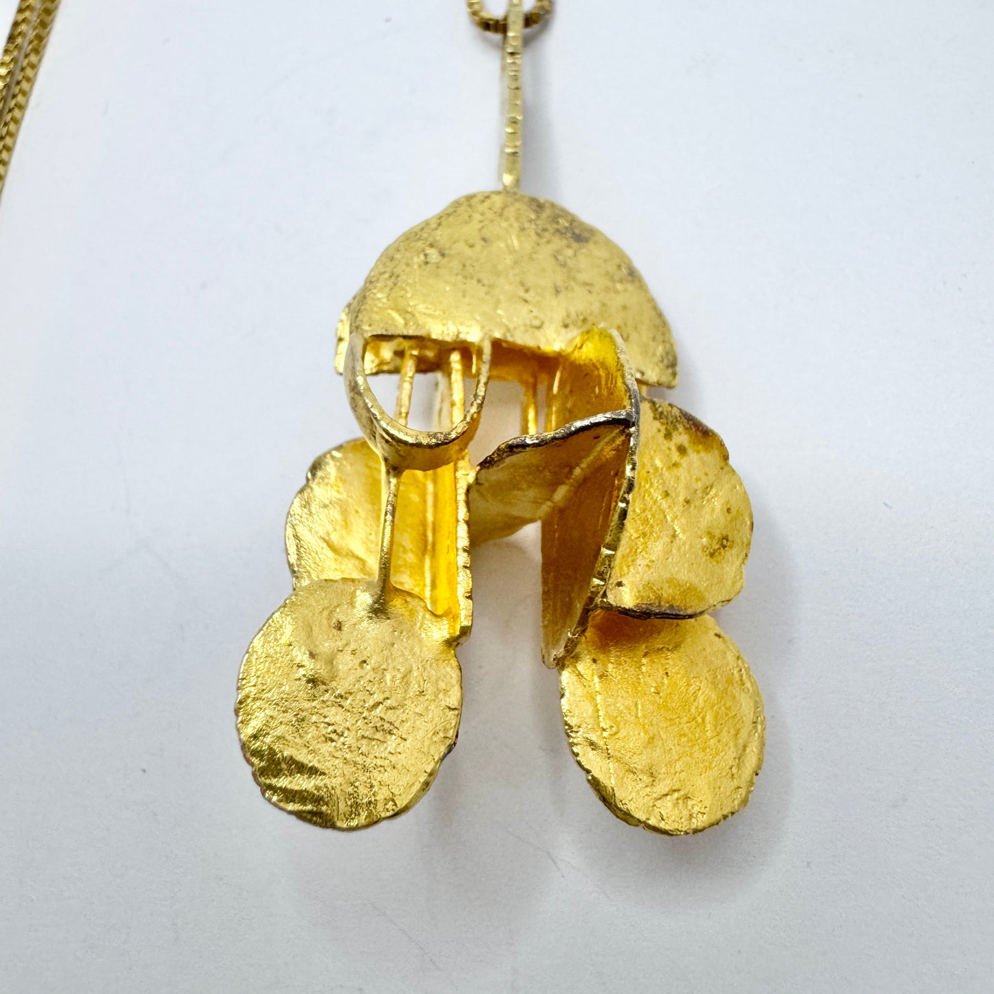 Häggbom-Erhardt, Sweden 1977. Vintage Gold Gilt Solid Silver Modernist Pendant Necklace.