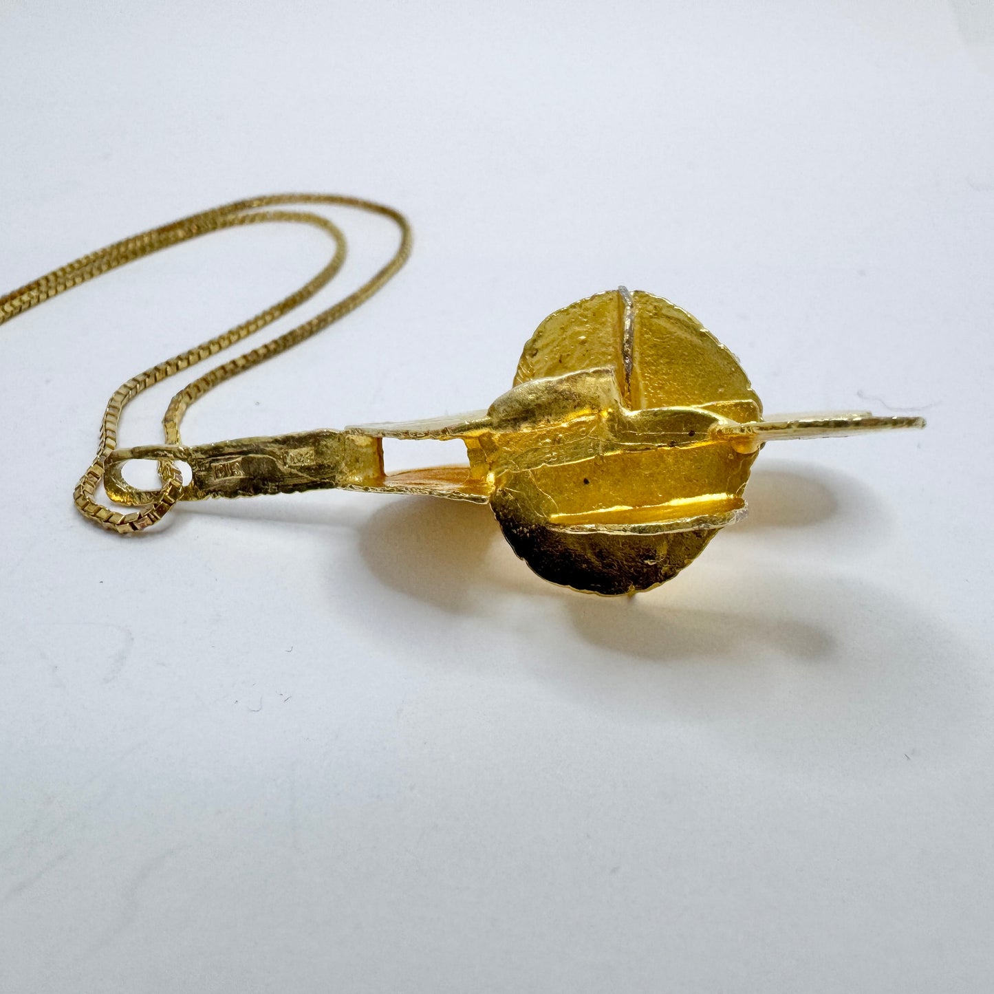 Häggbom-Erhardt, Sweden 1977. Vintage Gold Gilt Solid Silver Modernist Pendant Necklace.