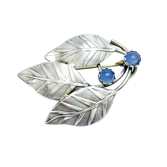 Raag & Pärno, Sweden 1955. Vintage Sterling Silver Chalcedony Brooch.
