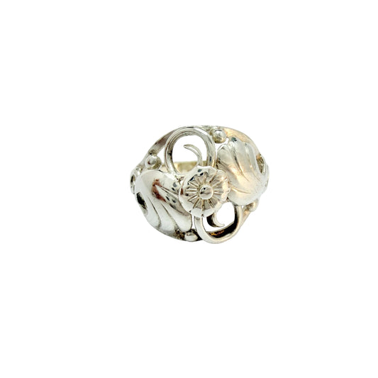 Christian Fogh, Denmark 1950s. Solid Silver Flower Ring.