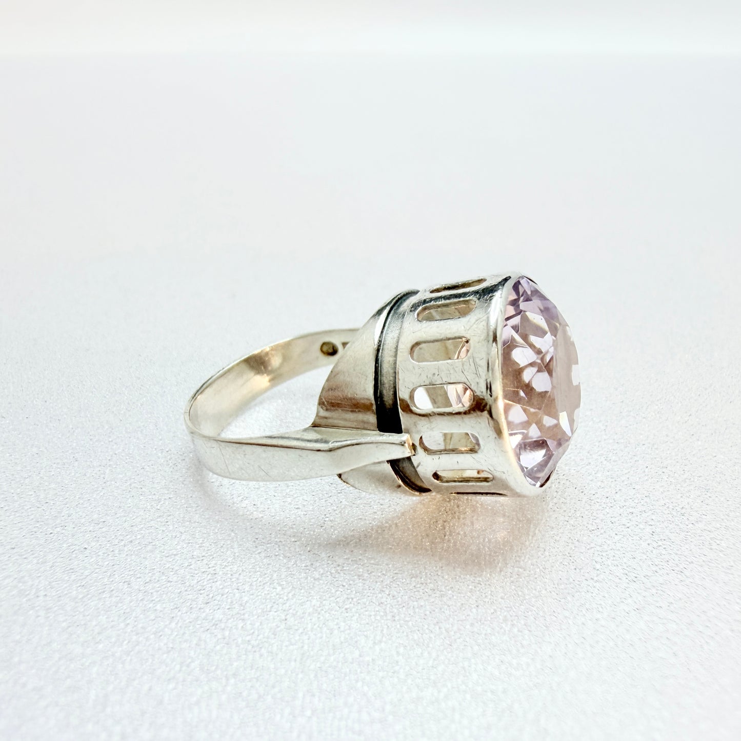 Svedboms, Sweden 1967. Vintage Sterling Silver Pale Amethyst Ring.