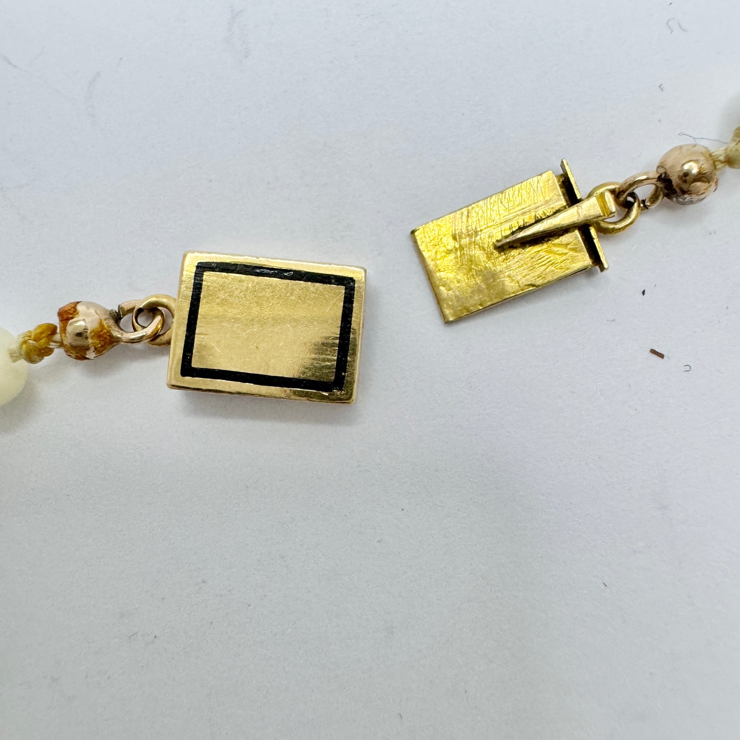 CF Hultbom, Sweden 1838. Antique 18k Gold Angel Skin Coral Necklace.