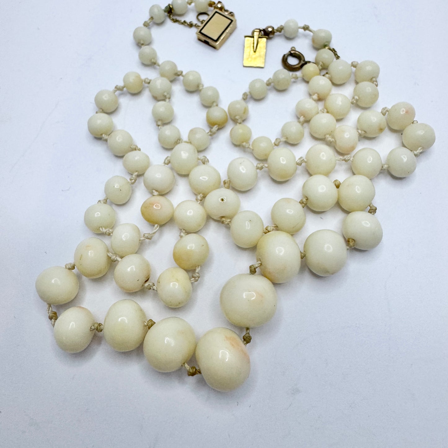 CF Hultbom, Sweden 1838. Antique 18k Gold Angel Skin Coral Necklace.