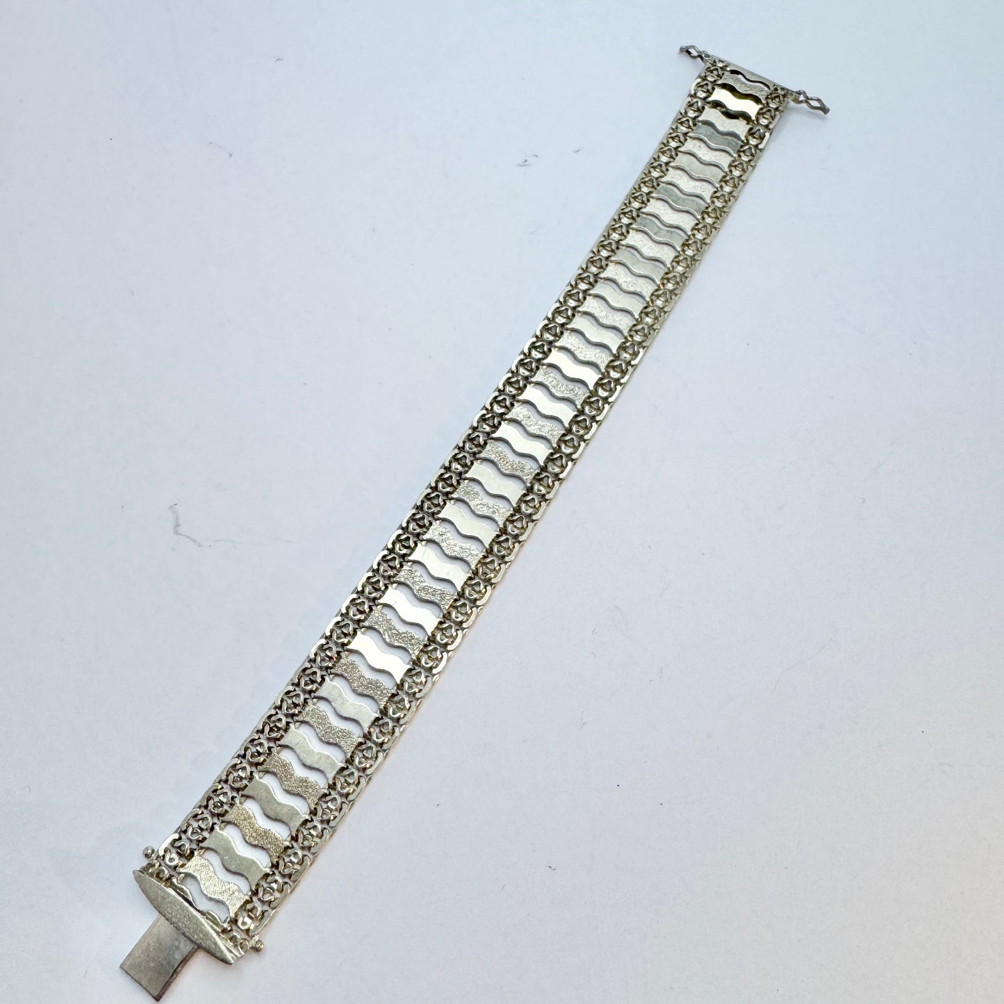 Kozani, Greece 1960-70s. Vintage Sterling Silver Bracelet.