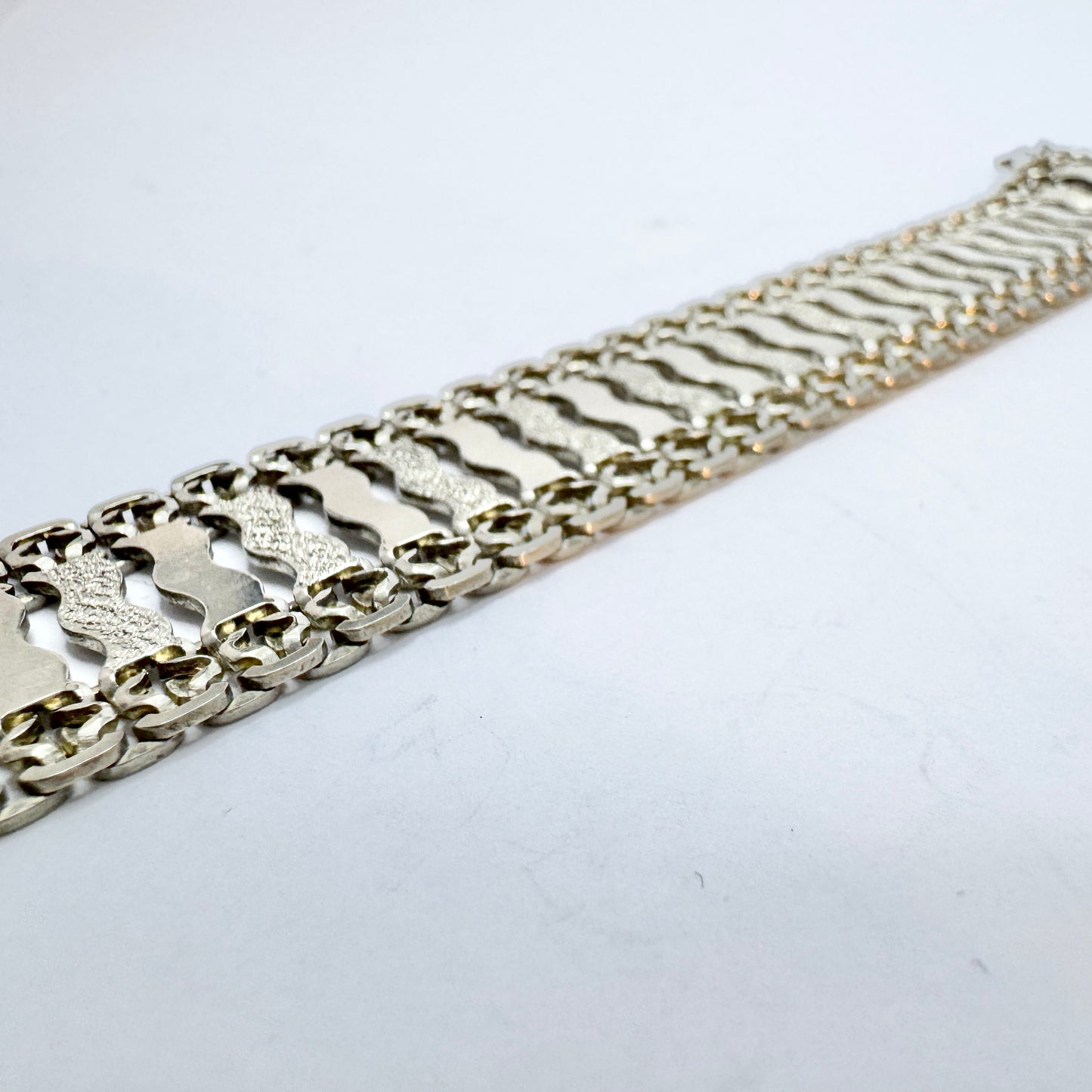 Kozani, Greece 1960-70s. Vintage Sterling Silver Bracelet.