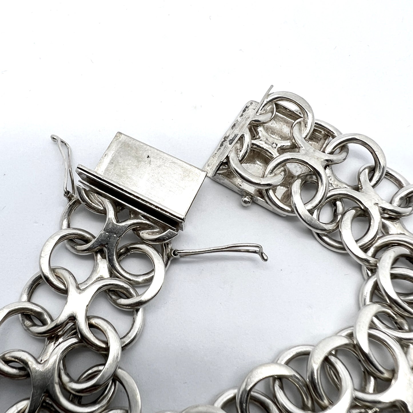 N S E Guldvaru, Sweden 1973. Large Vintage Sterling Silver Bracelet.