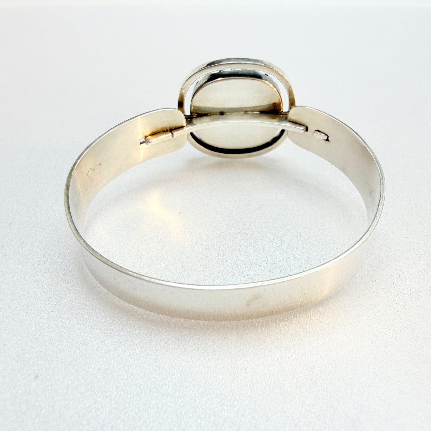 Rolf Kaplan for Kaplan Stockholm 1967. Vintage Sterling Silver Amethyst Hinged Bracelet.