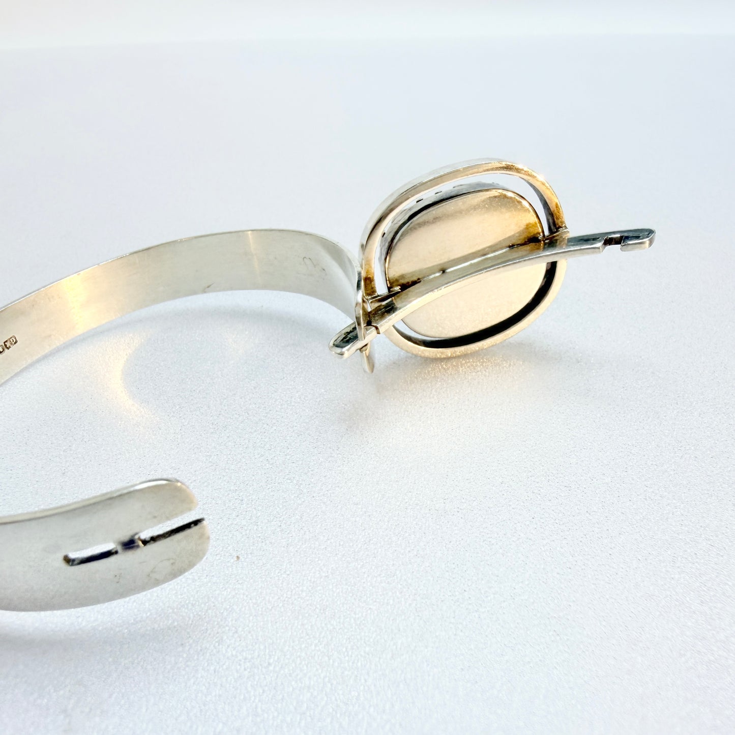 Rolf Kaplan for Kaplan Stockholm 1967. Vintage Sterling Silver Amethyst Hinged Bracelet.