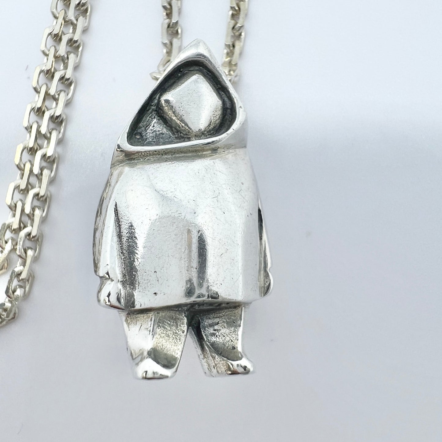 Jens Tage Hansen, Denmark - Greenland. Vintage Sterling Silver Inuit Pendant + Chian