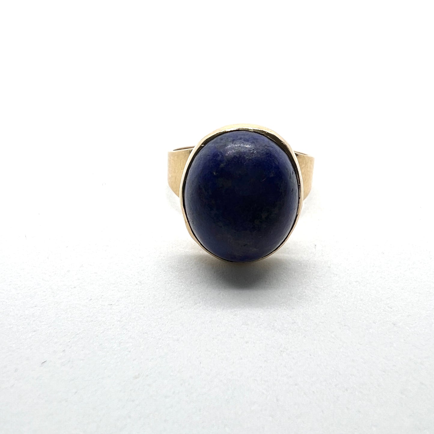 Sigvard Ljungström, Sweden 1963. Vintage Modernist 18k Gold Lapis Lazuli Ring.