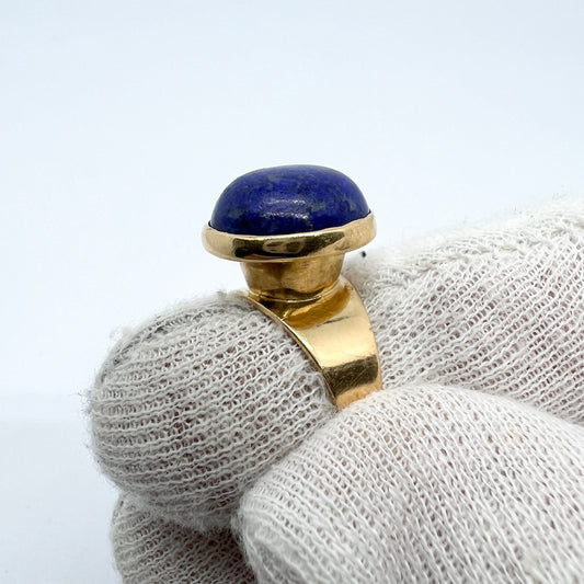 Sigvard Ljungström, Sweden 1963. Vintage Modernist 18k Gold Lapis Lazuli Ring.