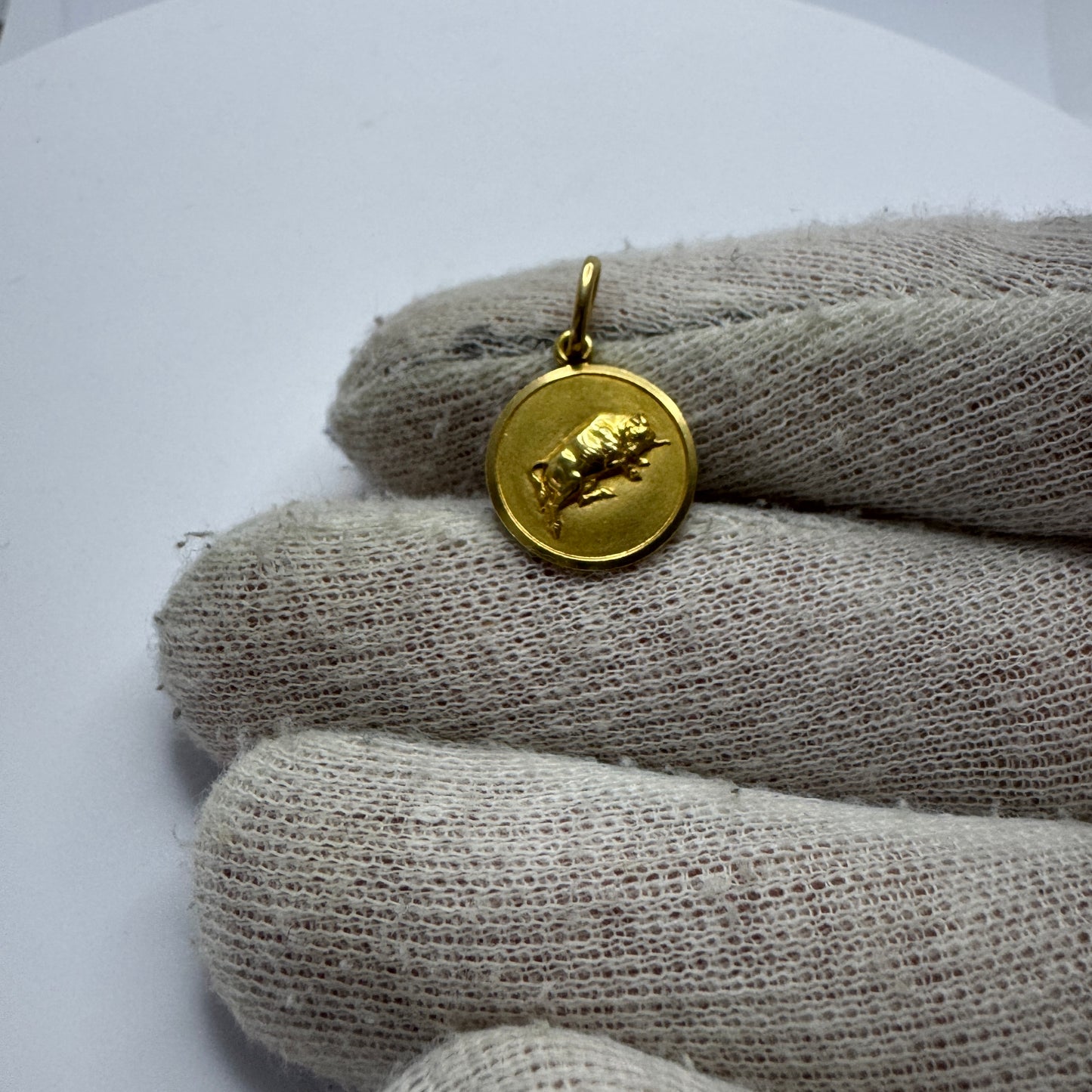 Uno A Erre, Italy 1944-68. Vintage 18k Gold Zodiac Taurus Charm Pendant.