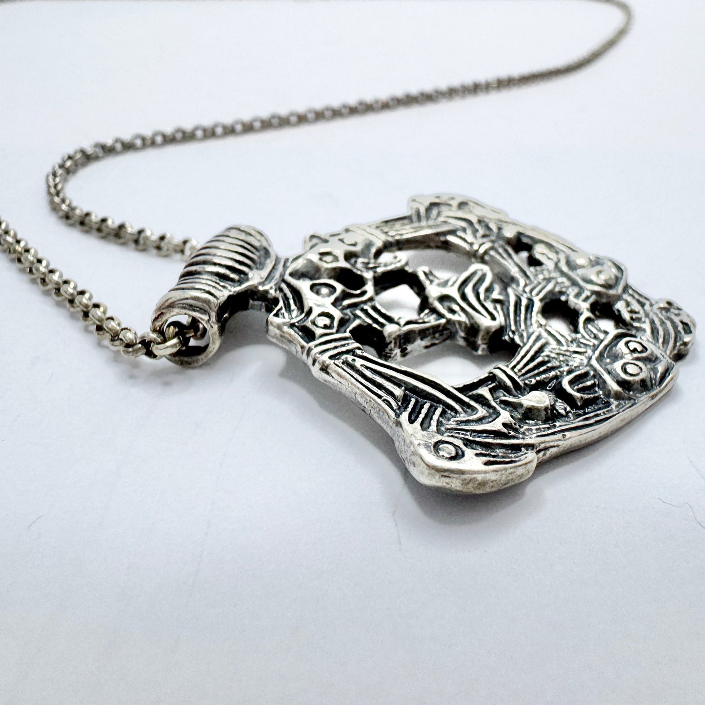 Bo Franzen, Sweden 1977. Vintage Sterling Silver Viking Copy Pendant Long Chain Necklace.
