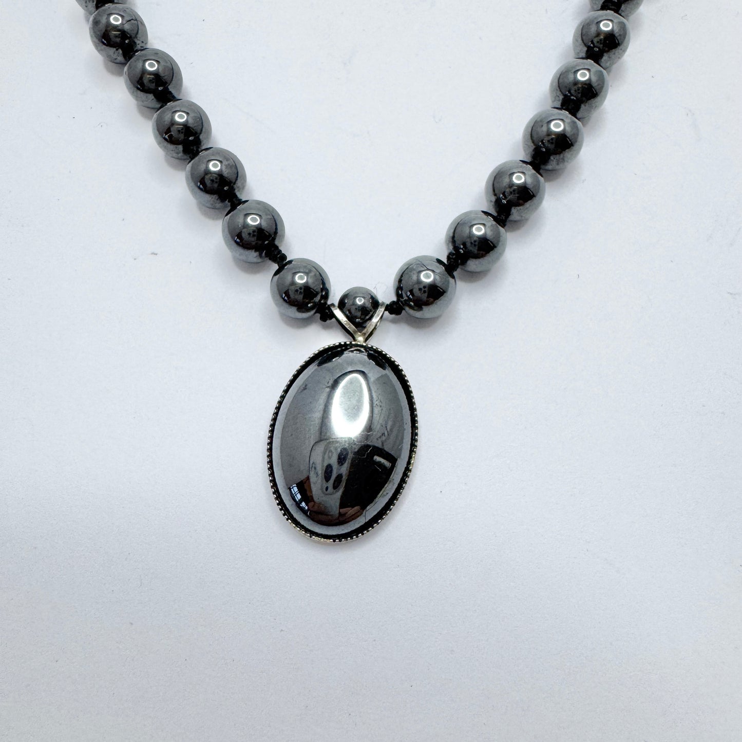 RN Australia / NZ. Sterling Silver Hematite Pendant Necklace.