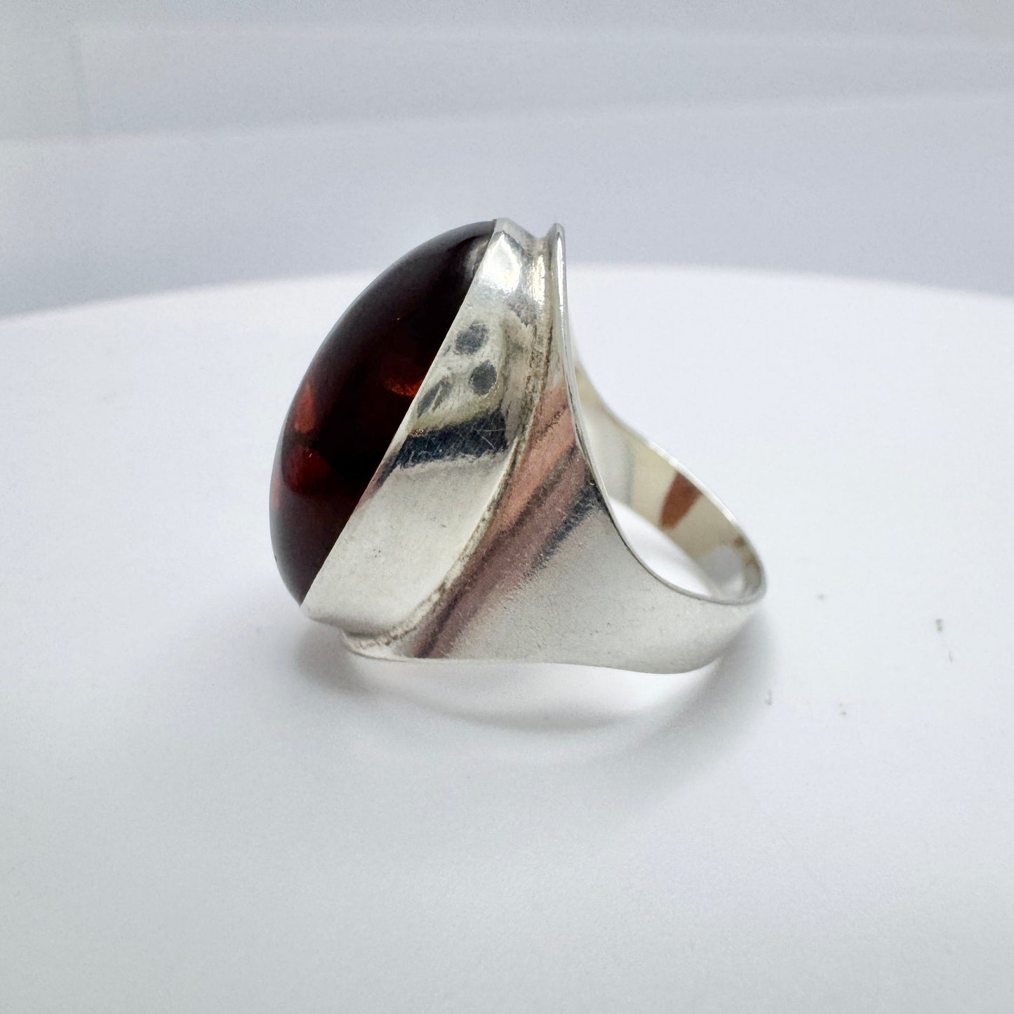 Vintage Solid 830 Silver Amber Ring.