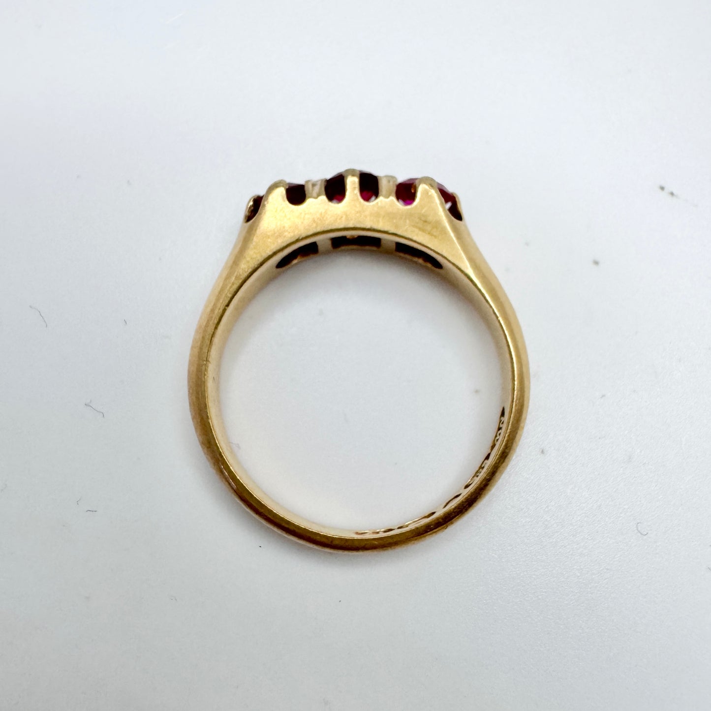 N Westerback, Finland 1972. Vintage 14k Gold Sapphire Ring