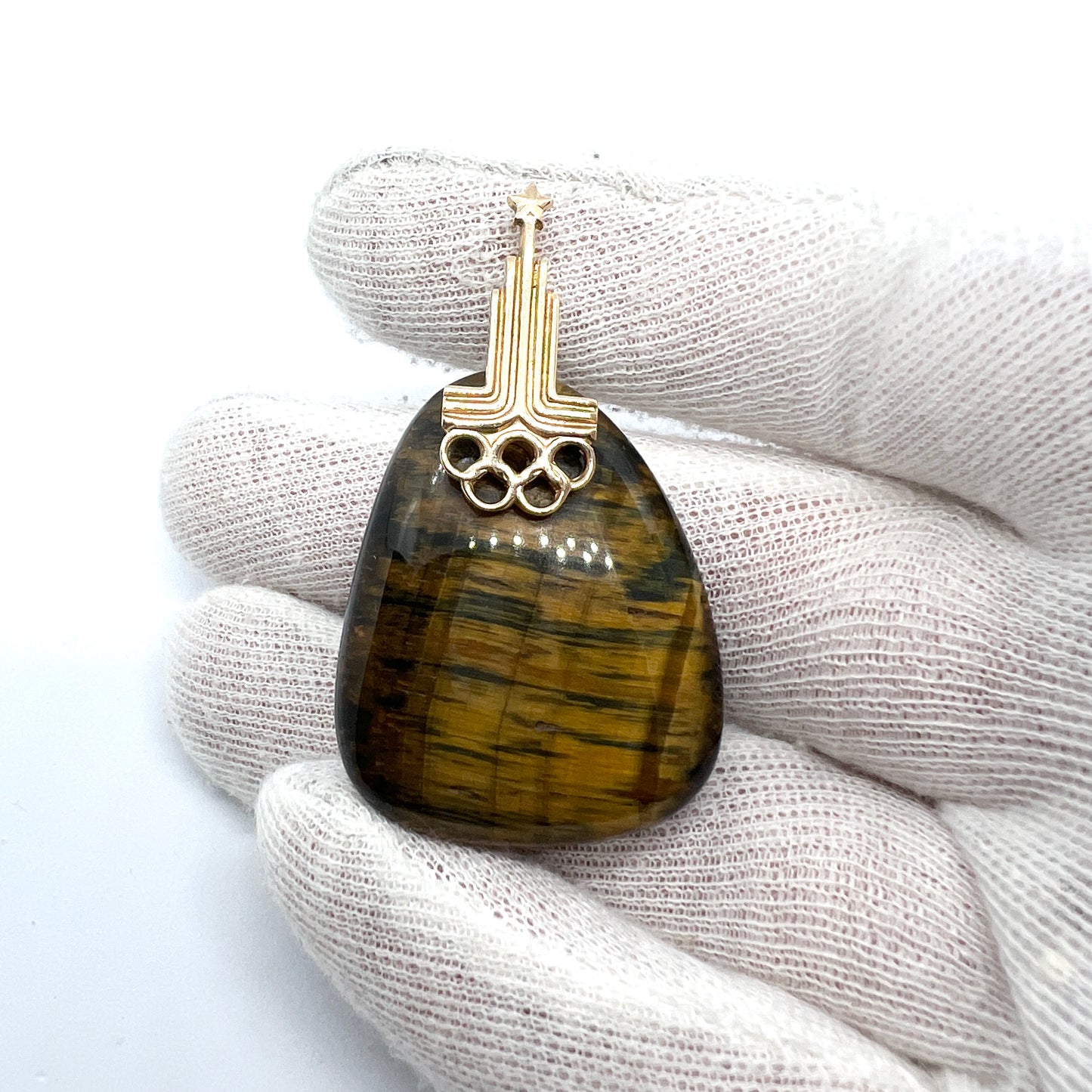 Moscow 1980 Summer Olympics 14k Gold Tiger's Eye Pendant.