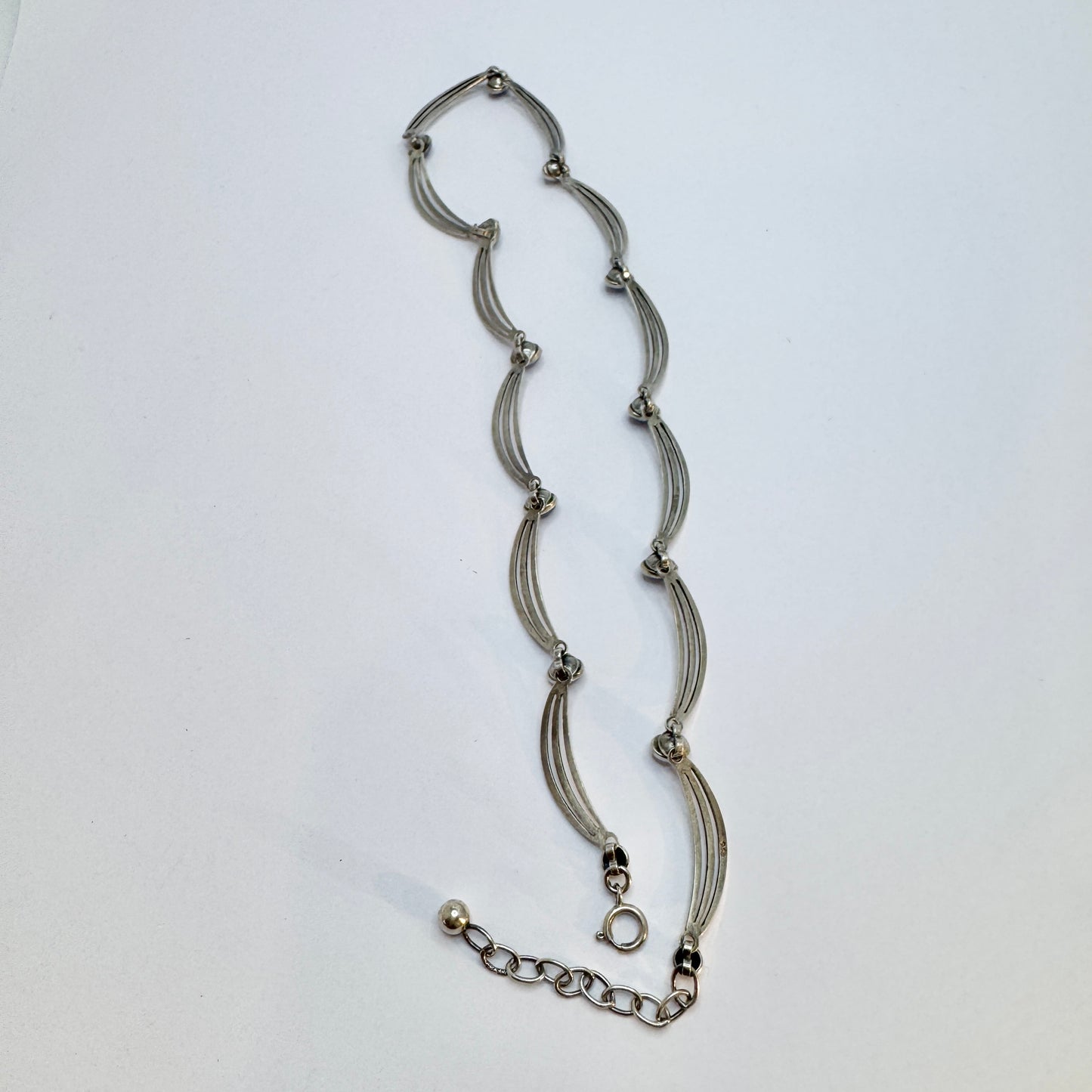 K&L-Kordes Lichtenfels, Germany c 1960s. Solid Silver Chalcedony Necklace.