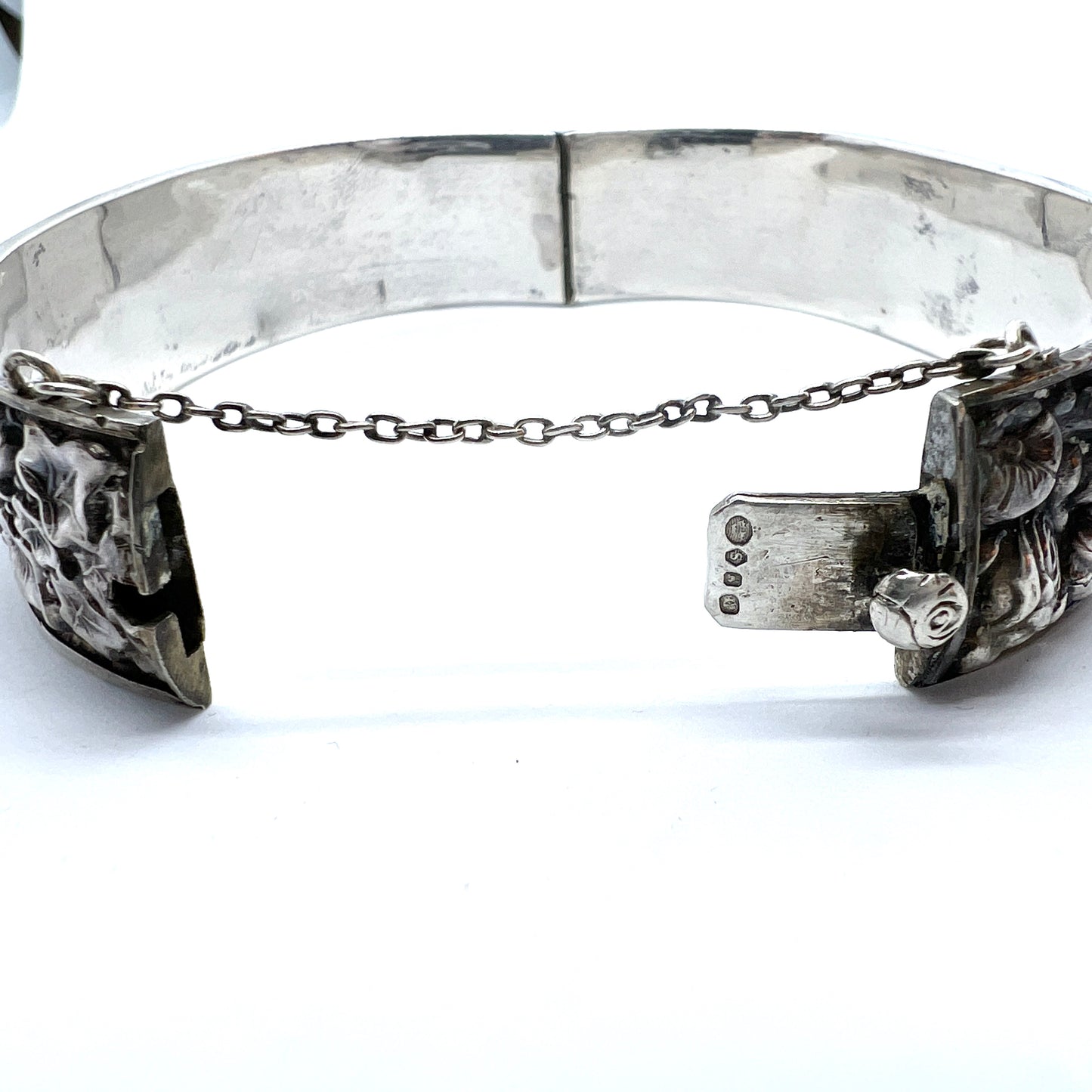 Portugal 1940s Mid Century 833 Silver Hinged  Flower Bangle Bracelet.