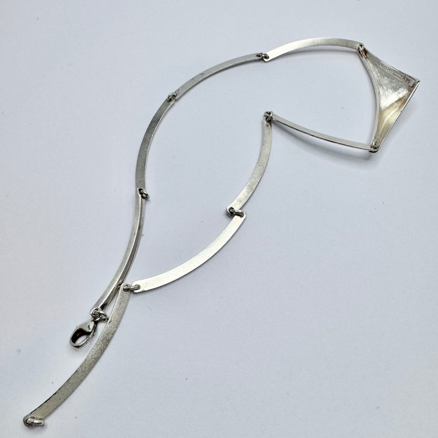 Matti J Hyvarinen, Finland. Vintage Sterling Silver Necklace.