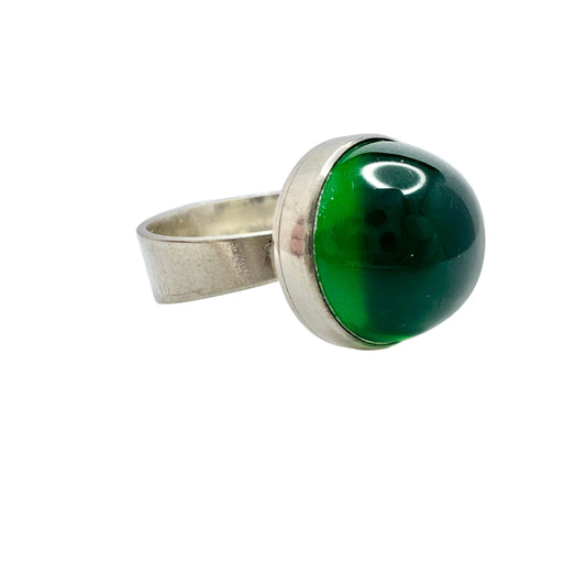 Ostsee-schmuck, Germany c 1960-70s. Vintage Solid Silver Green Paste Ring