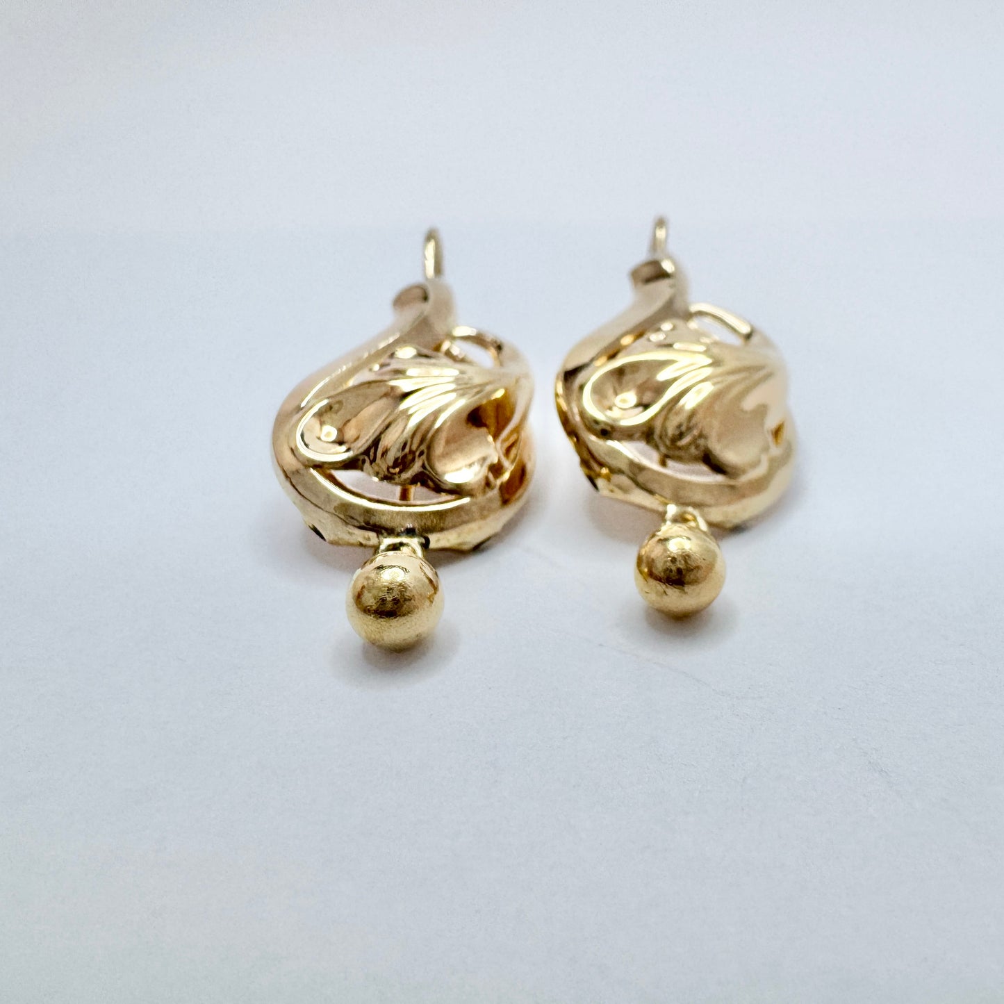 Edvard Rehn, Sweden 1883. Antique Victorian 18k Gold Earrings.