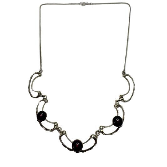 Vintage ca 1930-40s. Solid Silver Garnet Marcasite Necklace.