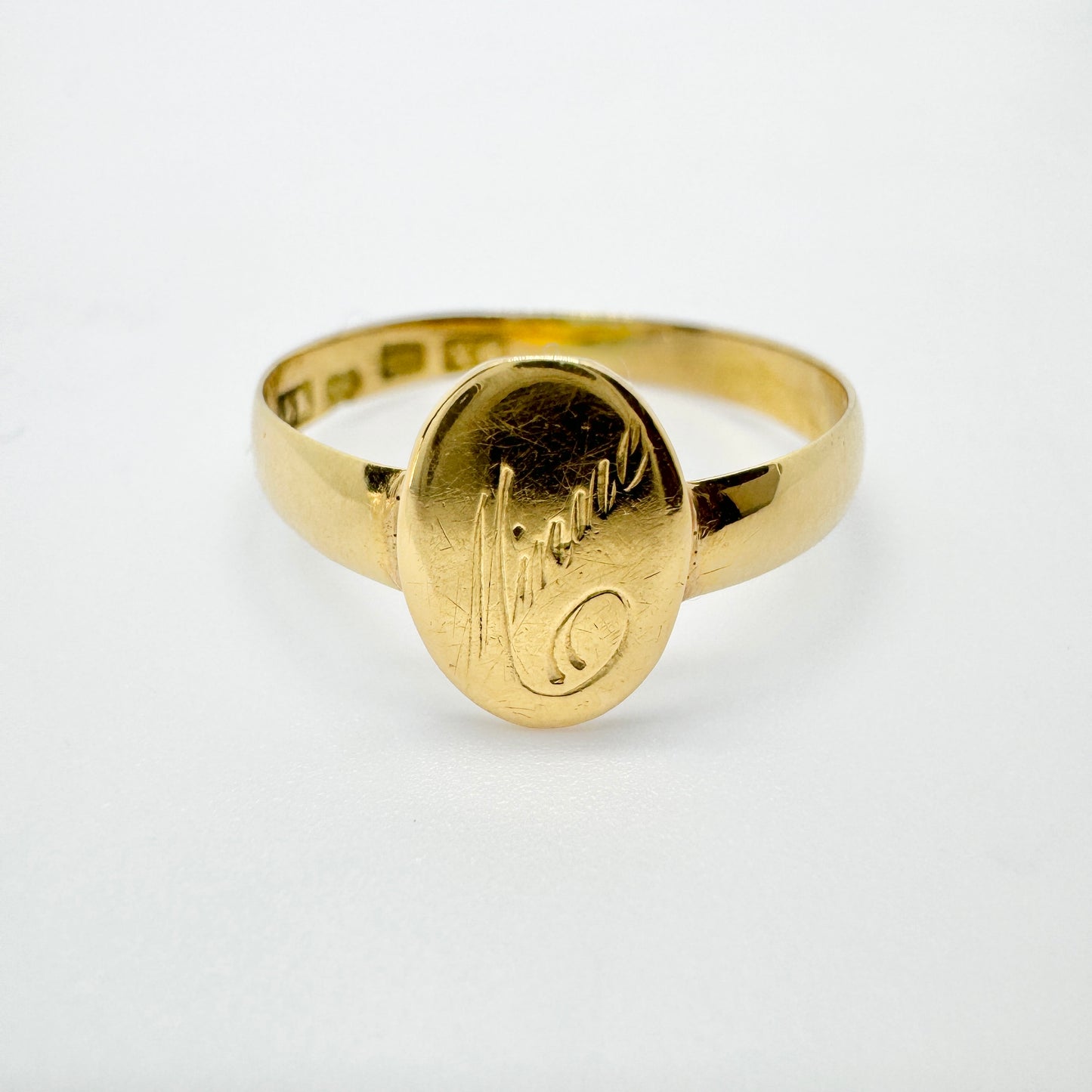 Sweden year 1900. Antique 18k Gold Memory Ring.