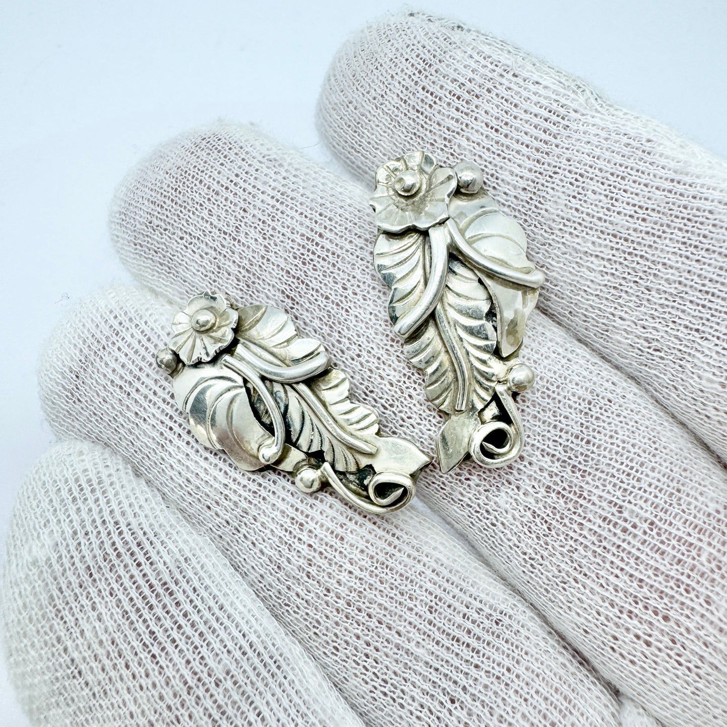 Vintage Native American Sterling Silver Earrings.