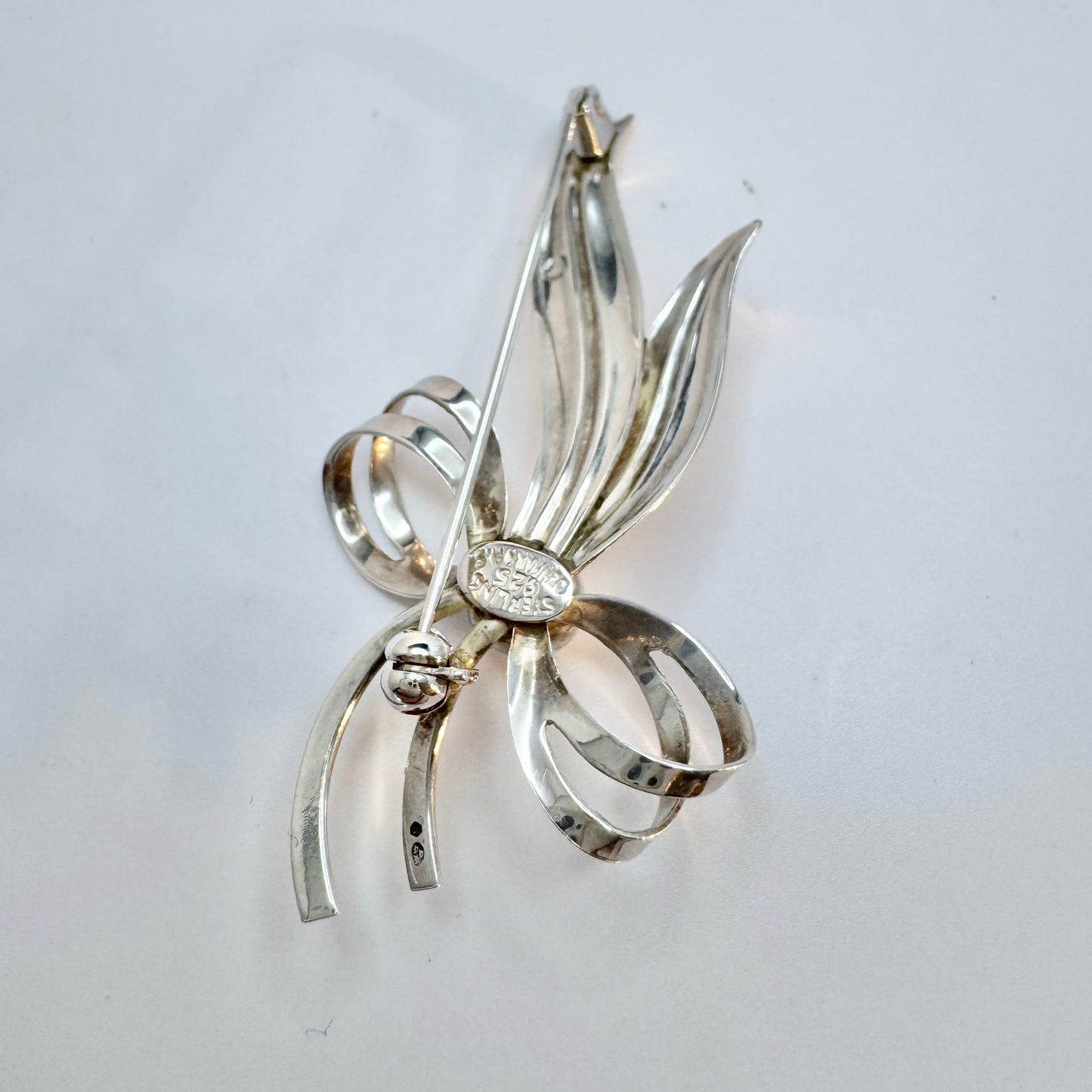 Herman Siersbøl, Denmark ca 1950s. Vintage Sterling Silver Brooch.
