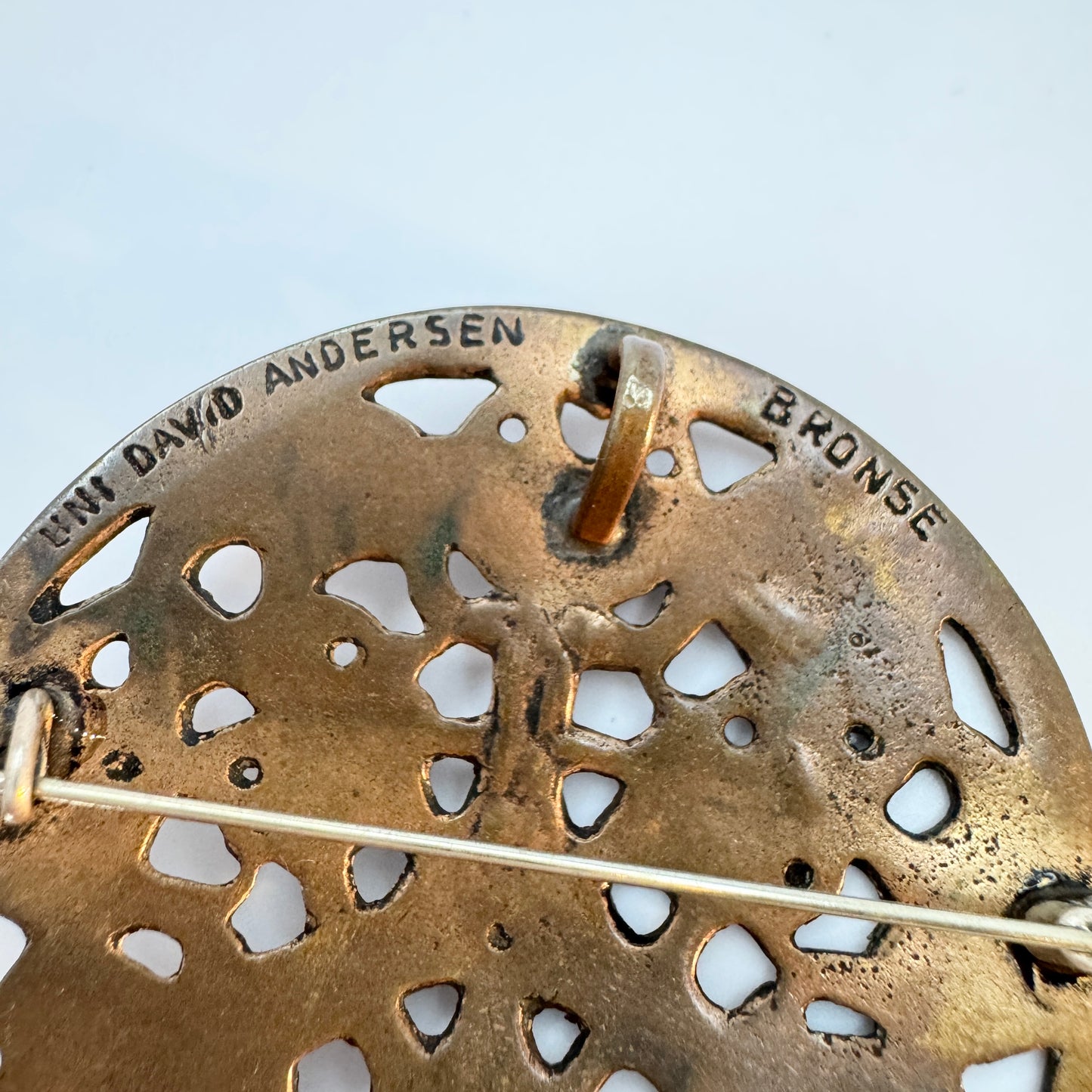 UNI David-Andersen, Norway. Large Bonze Viking Copy Brooch Pendant.