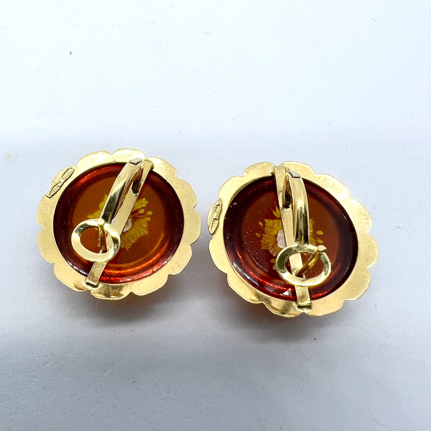 Italy Vintage Mid-Century 18k Gold Reverse Carved Rose Intaglio Molded Amber Earrings.