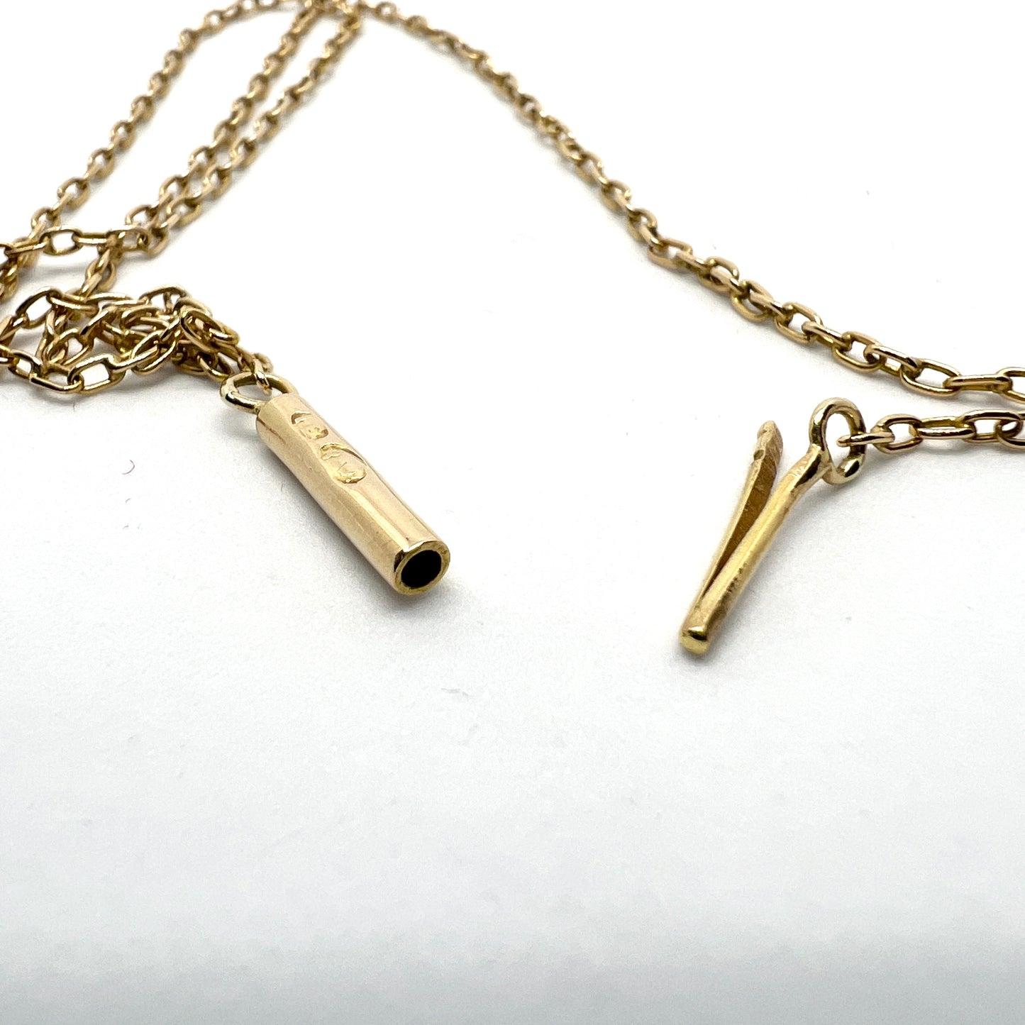 Antique 18k Gold Tube Clasp Chain Necklace.