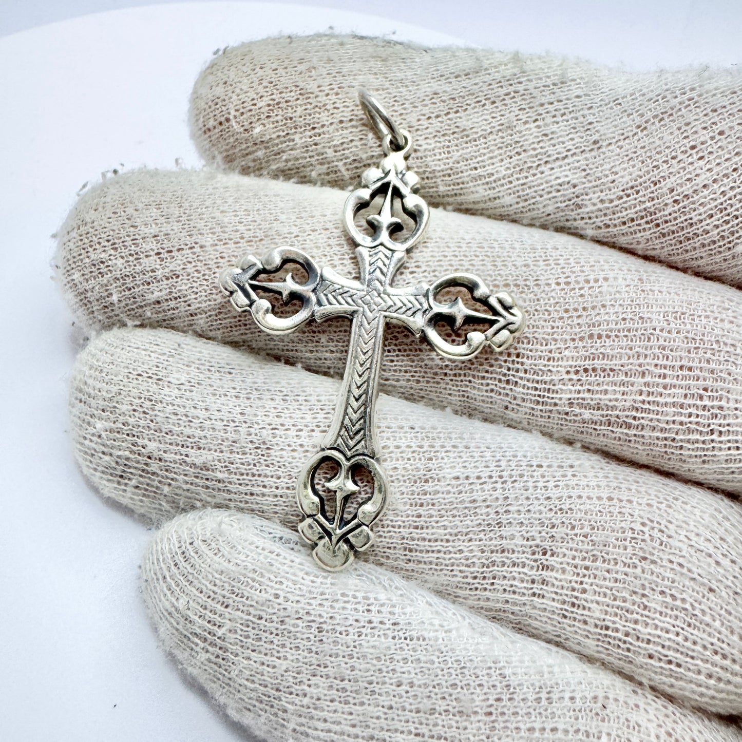 Finland. Vintage Solid Silver Cross Pendant.