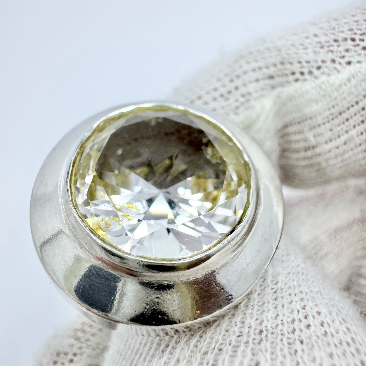 Vintage 1960-70s. Solid Silver Rock Crystal Ring.