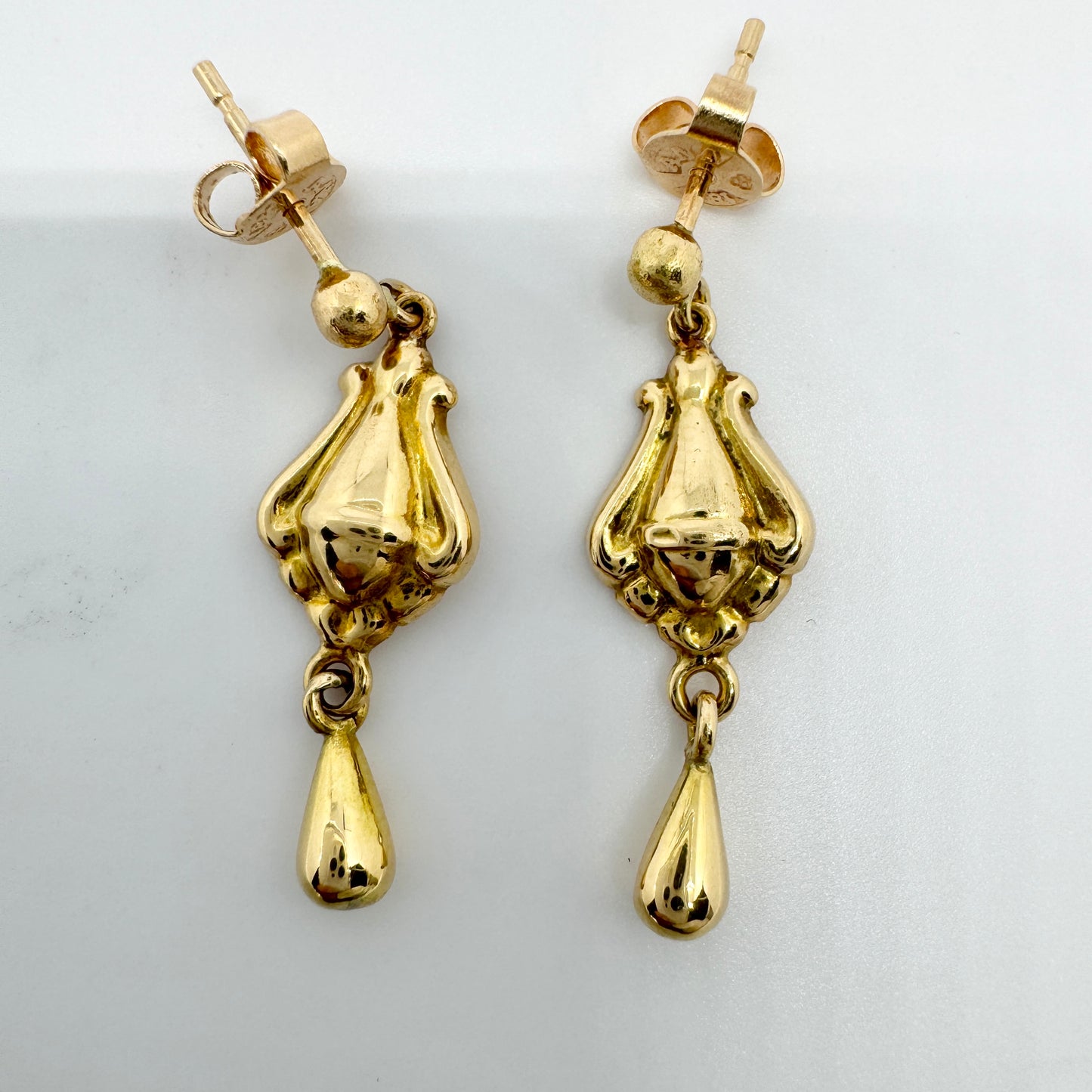 Lars Sundström, Sweden 1885. Antique Victorian 18k Gold Earrings.