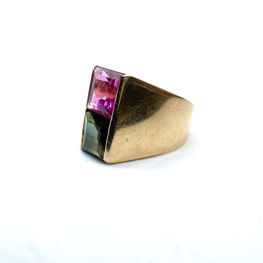 Hellerstedt, Sweden 1964 Vintage 18k Gold Synthetic Sapphire Tourmaline Ring.