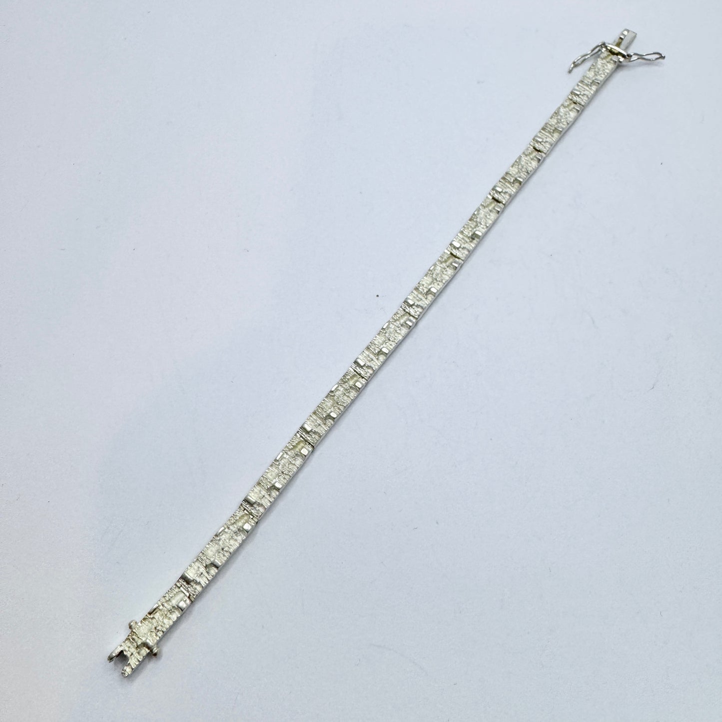 Vintage year 1988 Scandinavian Sterling Silver Bracelet.