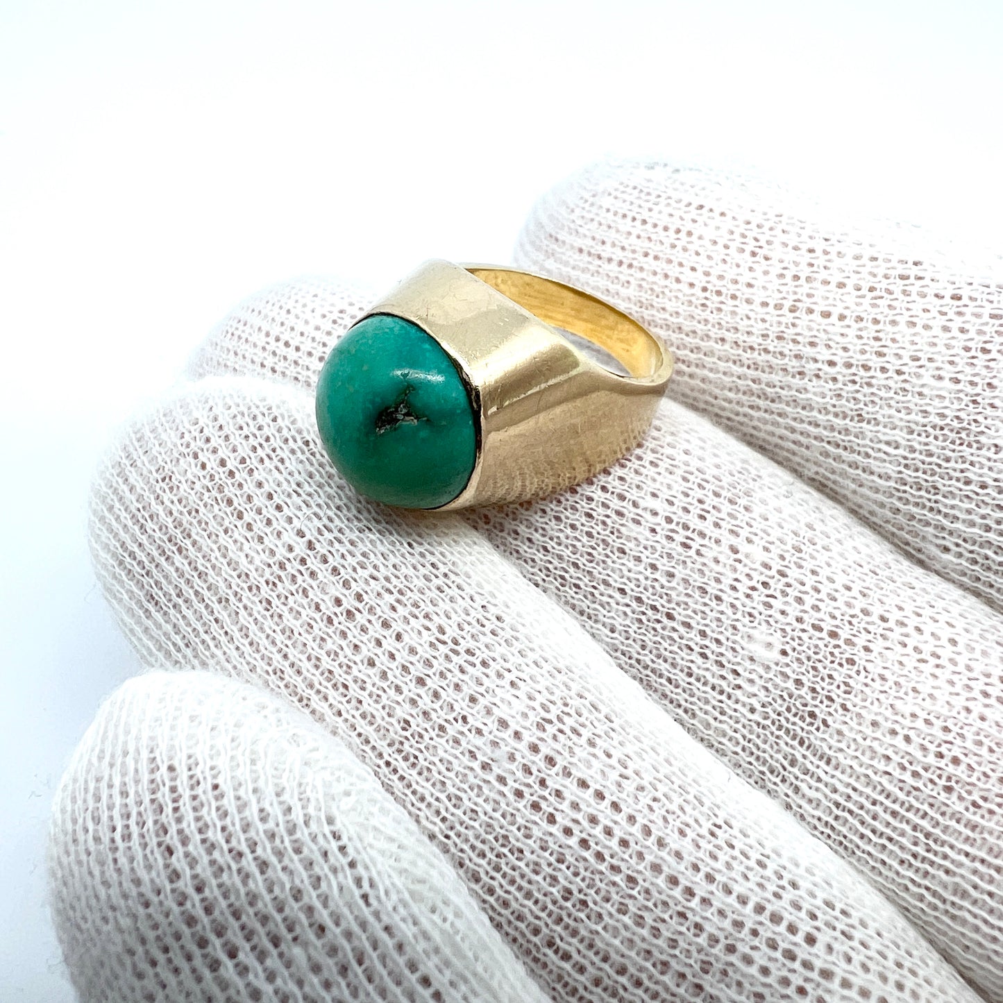 Svedbom, Sweden 1970. Vintage Modernist 18k Gold Turquoise Pinky Ring. 7.6 gram