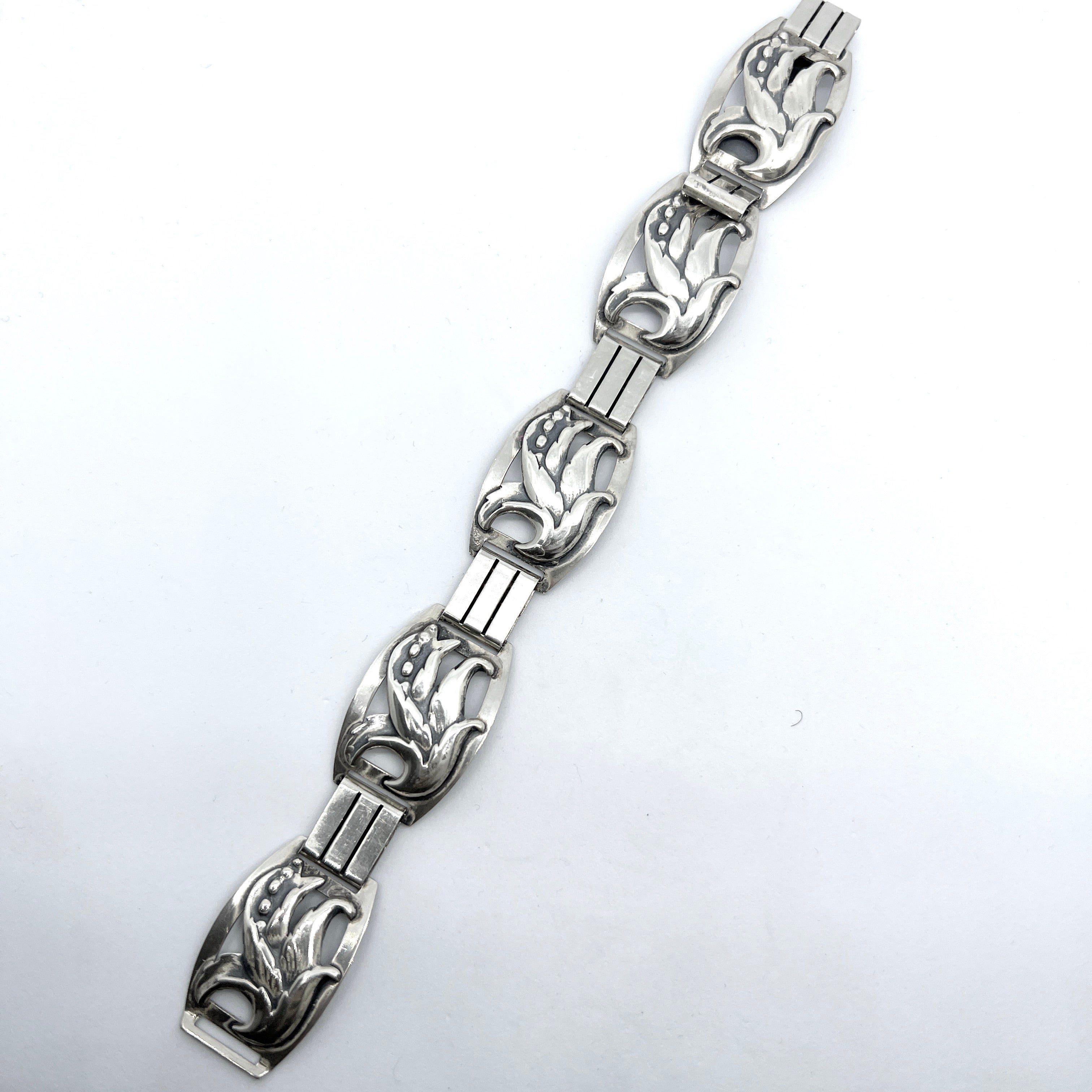 Charming Beads Bracelet Kit - Johnco Productions – National Museum Australia