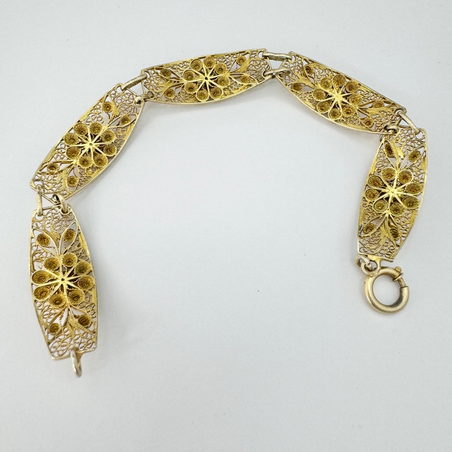 Vintage 1940-50s Gilt Solid Silver Filigree Bracelet.