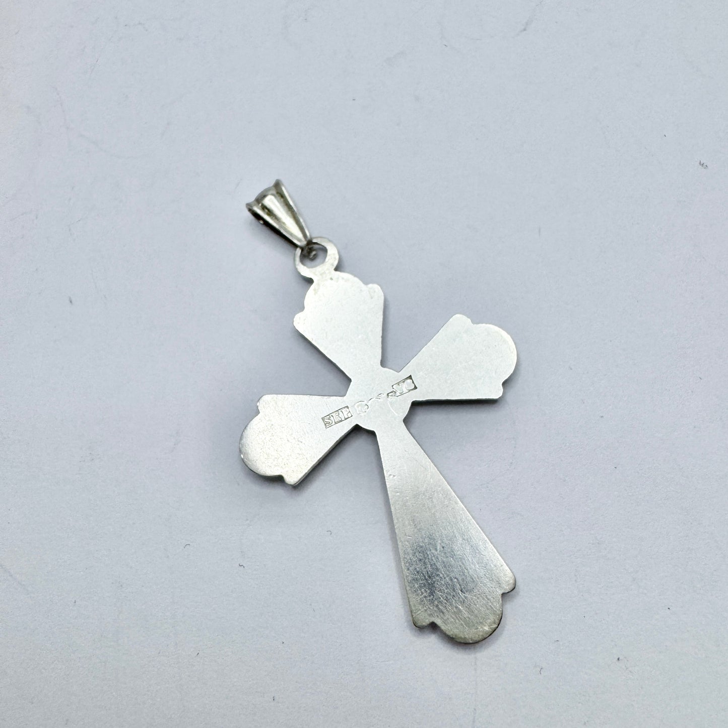 S Peterson, Sweden 1947. Vintage Solid Silver Cross Pendant.