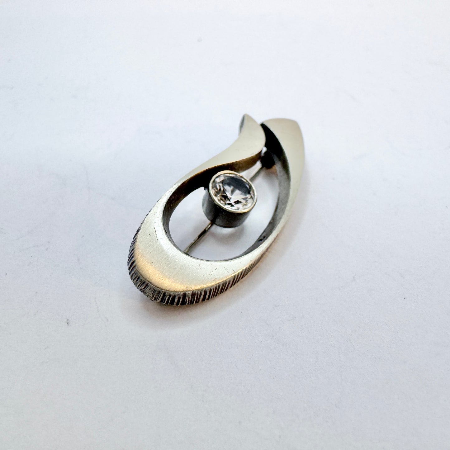 FinnFeelings, Finland. Vintage Sterling Silver Rock Crystal Brooch.