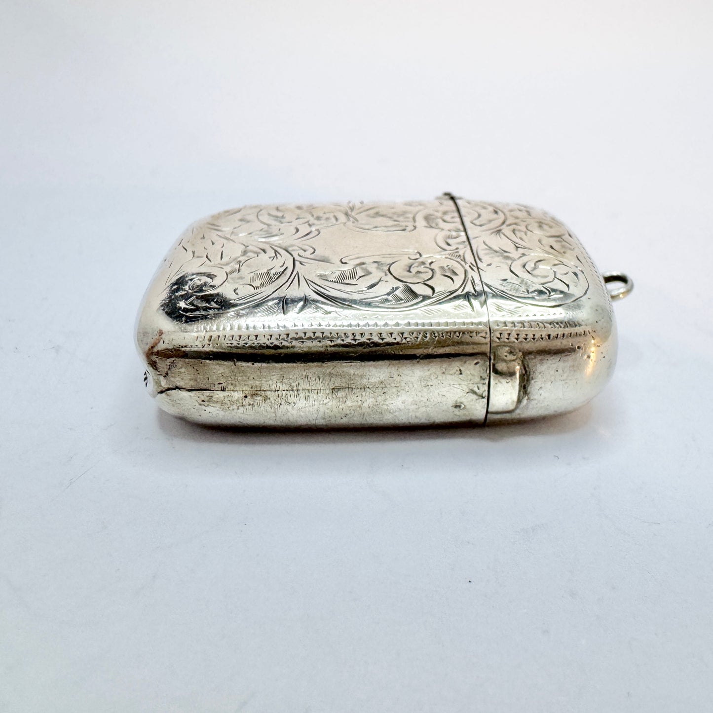 William Norris & Sons, Birmingham 1897. Antique Sterling Silver Vesta Case.