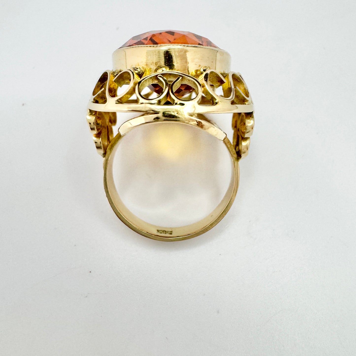 Vintage c 1950-60s. 14k Gold Intense Orange Synthetic Sapphire Cocktail Ring. 14.3 gram