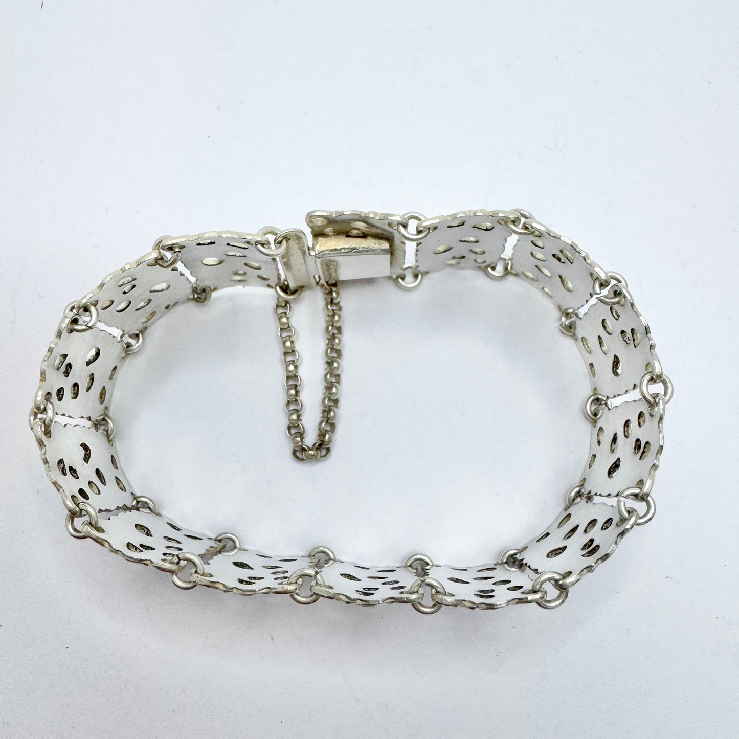 Vintage 1940-50s. Solid Silver Openwork Panel Bracelet.