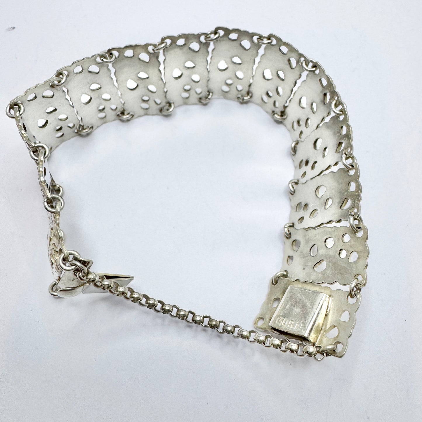 Vintage 1940-50s. Solid Silver Openwork Panel Bracelet.