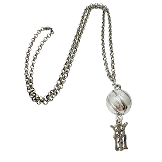 Kalevala Koru, Finland. Vintage Sterling Silver Pendant Necklace.