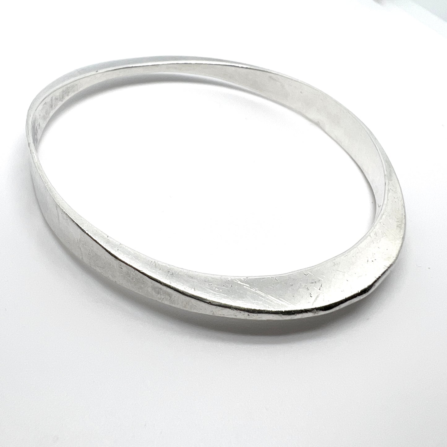 Tone Vigeland, for Plus Studios Norway 1960s Hammered Sterling Silver Bangle.