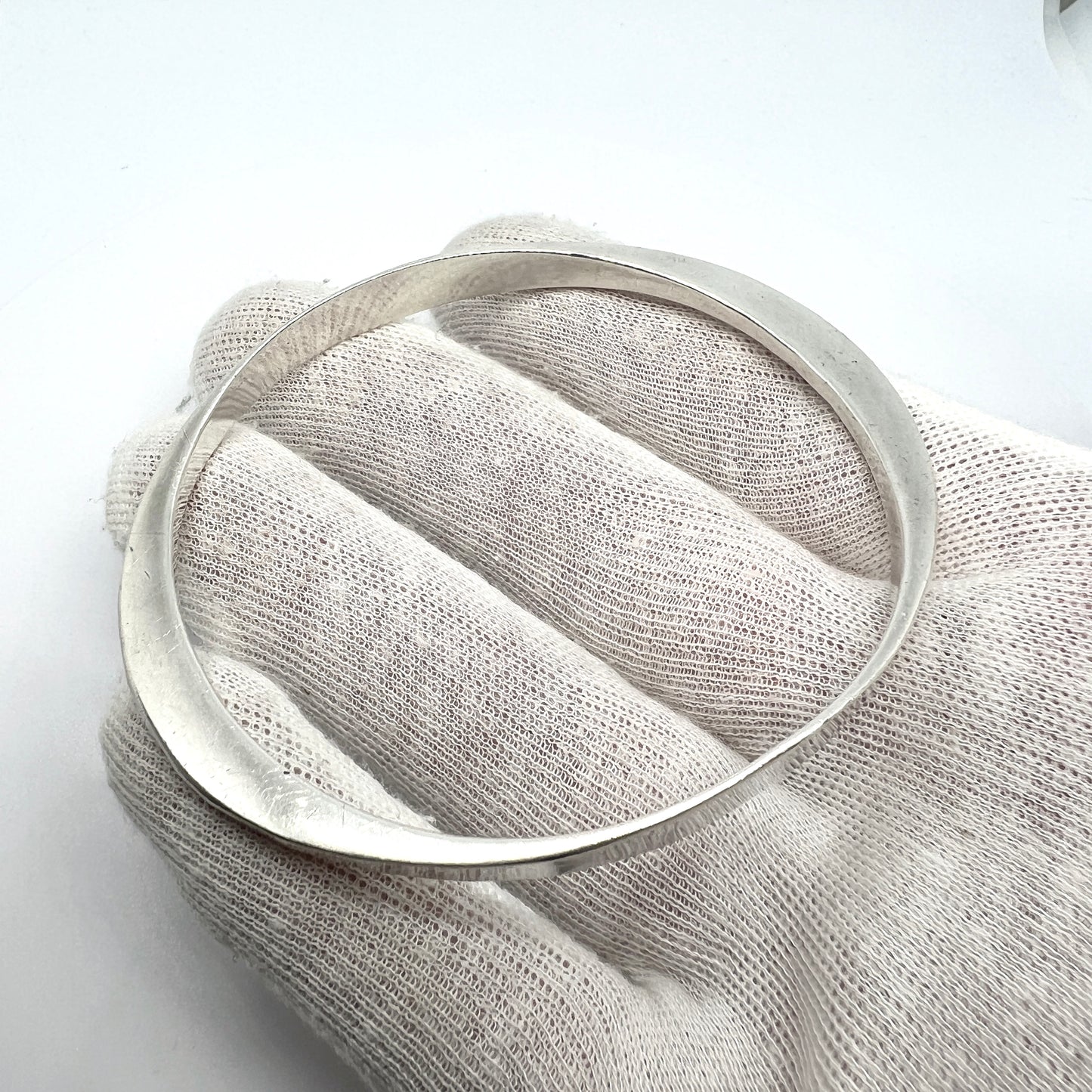 Tone Vigeland, for Plus Studios Norway 1960s Hammered Sterling Silver Bangle.